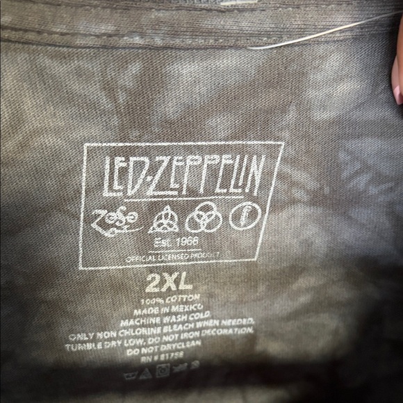 Black Graphic T-Shirt - Picture 3 of 4